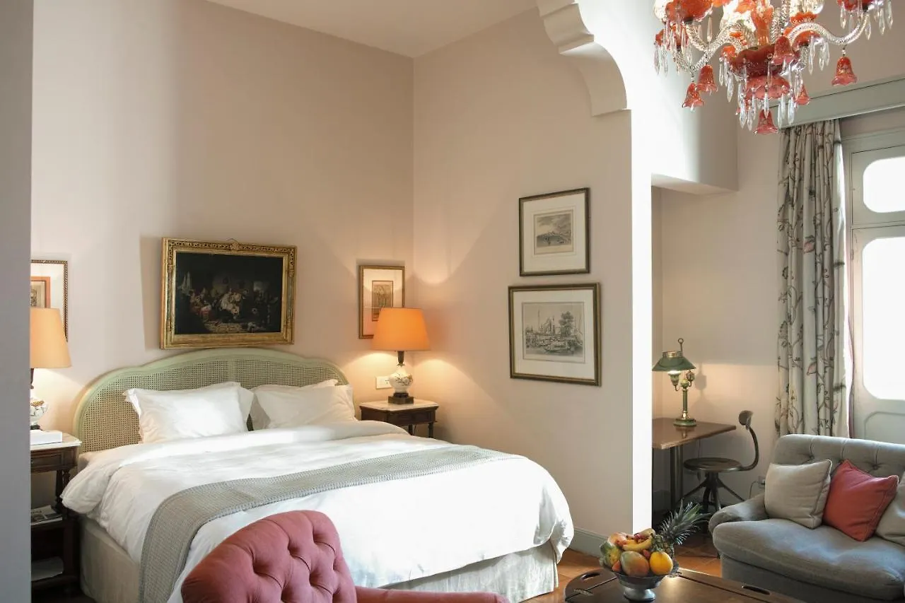 Albergo Hotel Beirut
