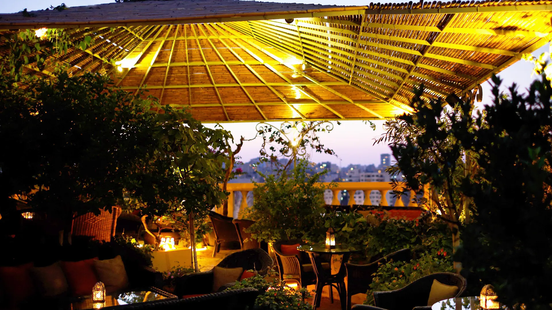 Albergo Hotel Beirut